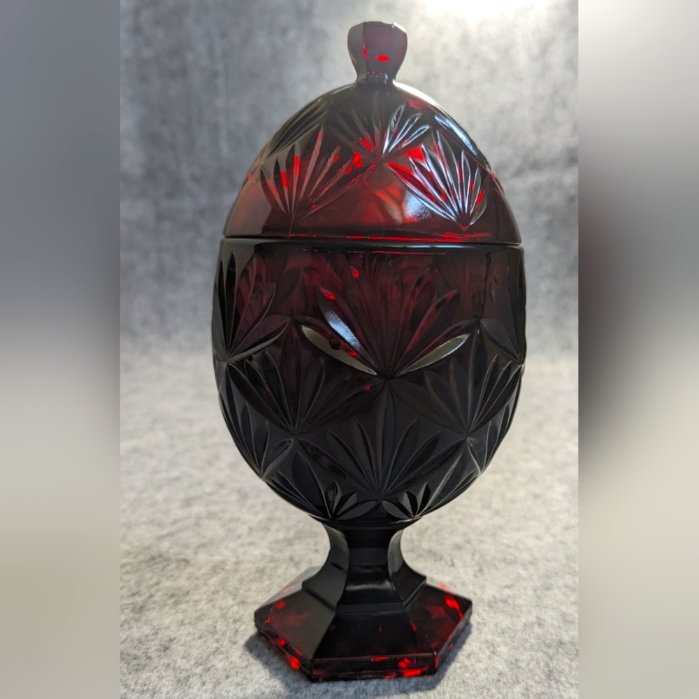 Rubyred Bonbonniere